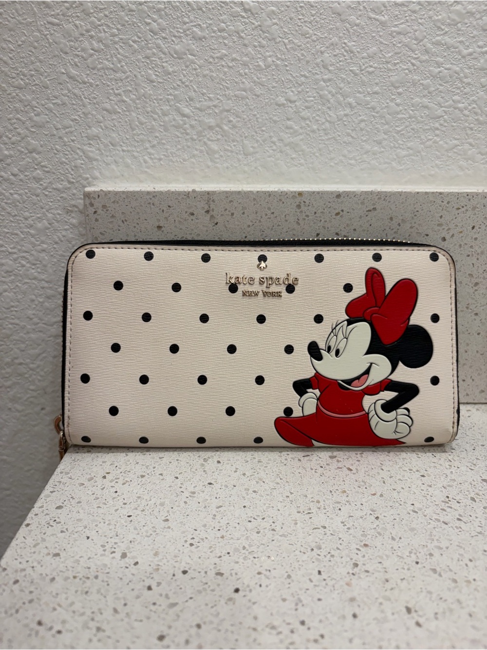 KATE SPADE NEW YORK & DISNEY MINNIE MOUSE LARGE CONTINENTAL WALLET K4759